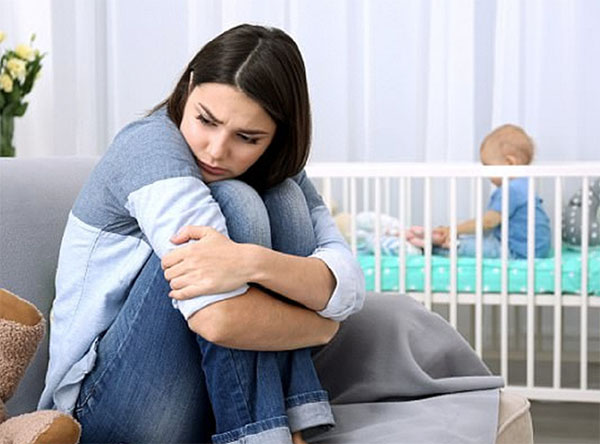 Nguyên nhân khiến các mẹ bị trầm cảm sau sinh