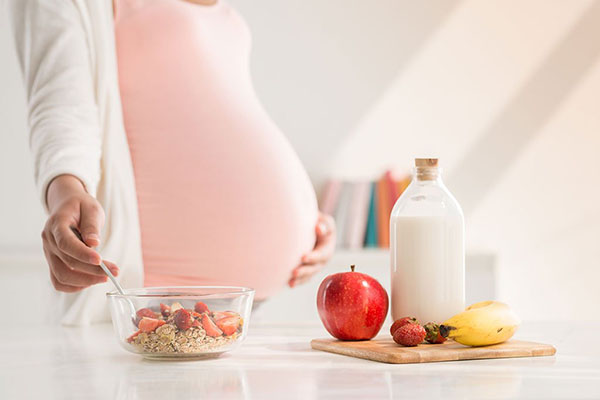 Mang thai 3 tháng giữa nên ăn gì?