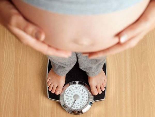 Mẹ bầu tăng cân đều cho thấy thai kỳ đang phát triển tốt