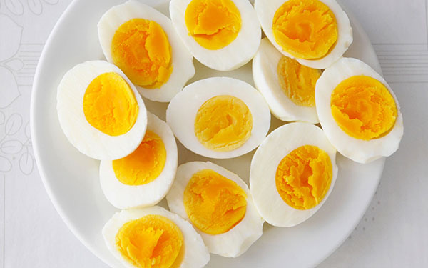 Trứng gà rất tốt cho phụ nữ khi mang thai